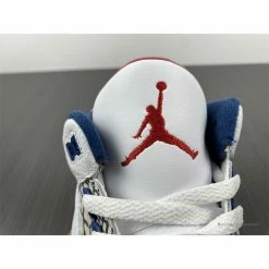 Hypeyourbeast Air Jordan 3 Retro OG 'True Blue'