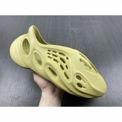 Hypeyourbeast Yeezy Foam Runner 'Yellow' 22 Hypeyourbeast Yeezy Foam Runner 'Yellow'