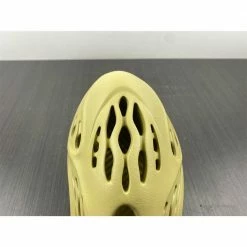 Hypeyourbeast Yeezy Foam Runner 'Yellow' 28 Hypeyourbeast Yeezy Foam Runner 'Yellow'