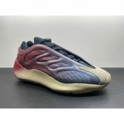 Hypeyourbeast Adidas Yeezy 700 V3 'Fade Carbon'