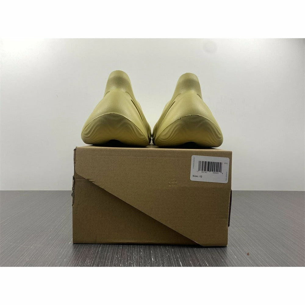Hypeyourbeast Yeezy Foam Runner 'Yellow' 15 Hypeyourbeast Yeezy Foam Runner 'Yellow'
