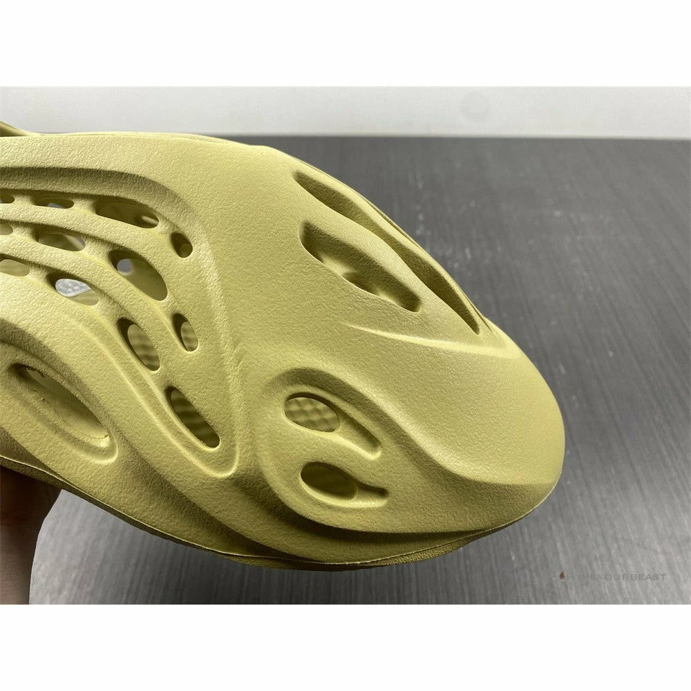 Hypeyourbeast Yeezy Foam Runner 'Yellow' 16 Hypeyourbeast Yeezy Foam Runner 'Yellow'