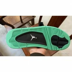Hypeyourbeast Air Jordan 4 Retro 'Green Glow' 27 Hypeyourbeast Air Jordan 4 Retro 'Green Glow'