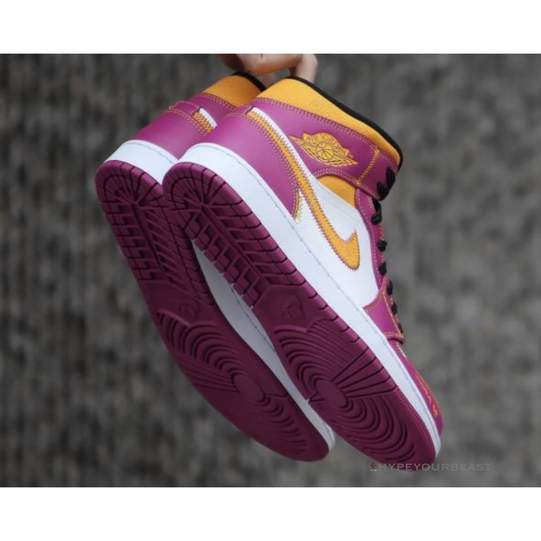 Hypeyourbeast Air Jordan 1 Mid Dia De Los Muertos 4 Hypeyourbeast Air Jordan 1 Mid Dia De Los Muertos