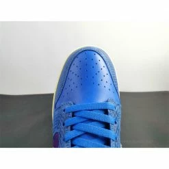 HypeYourBeast Undefeated X Nike Dunk Low 36 HypeYourBeast Undefeated X Nike Dunk Low