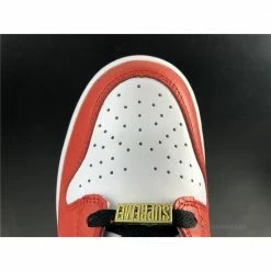 Hypeyourbeast Nike Dunk High X Supreme Red 32 Hypeyourbeast Nike Dunk High X Supreme Red