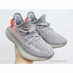 HypeYourBeast Adidas Yeezy Boost 350 V2 'Tail Light' (infant)