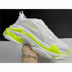 HypeYourBeast BCG Triple S White Neon Yellow Balenciaga Triple S 25 HypeYourBeast BCG Triple S White Neon Yellow Balenciaga Triple S