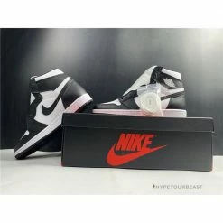 Hypeyourbeast Air Jordan 1 Retro High OG 'Black White' 26 Hypeyourbeast Air Jordan 1 Retro High OG 'Black White'