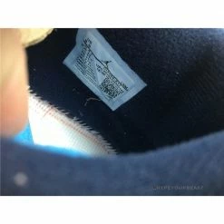 Hypeyourbeast Adidas Yeezy Boost 700 'Utility Black'