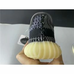 Hypeyourbeast Adidas Yeezy Boost 350 V2 'Carbon' 28 Hypeyourbeast Adidas Yeezy Boost 350 V2 'Carbon'