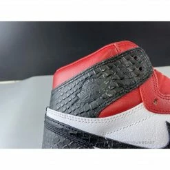 Hypeyourbeast Air Jordan 1 Retro High Snake Chicago Satin