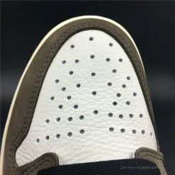 Hypeyourbeast Travis Scott X Air Jordan 1 Retro High OG 'Mocha' 33 Hypeyourbeast Travis Scott X Air Jordan 1 Retro High OG 'Mocha'