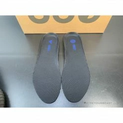 Hypeyourbeast Adidas Yeezy Boost 350 V2 'Dazzling Blue' 33 Hypeyourbeast Adidas Yeezy Boost 350 V2 'Dazzling Blue'