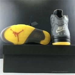 Hypeyourbeast Jordan 5 Retro Off-White Black