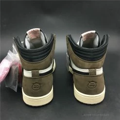 Hypeyourbeast Travis Scott X Air Jordan 1 Retro High OG 'Mocha' 31 Hypeyourbeast Travis Scott X Air Jordan 1 Retro High OG 'Mocha'