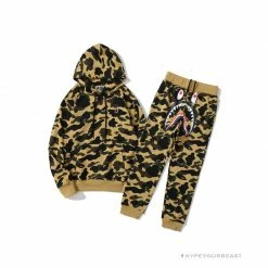 HypeYourBeast BAPE Camouflage Kangaroo Hooded Hoodie Yellow Clothes