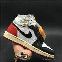 Hypeyourbeast Air Jordan 1 Retro HI “Union - Black Toe” 42 Hypeyourbeast Air Jordan 1 Retro HI “Union - Black Toe”