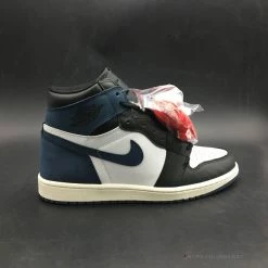 Hypeyourbeast Air Jordan 1 Retro High OG Blue Moon 28 Hypeyourbeast Air Jordan 1 Retro High OG Blue Moon