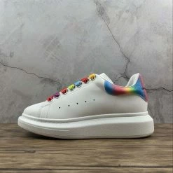 HypeYourBeast A. Mcqueen Alexander McQueen White / Rainbow 34 HypeYourBeast A. Mcqueen Alexander McQueen White / Rainbow