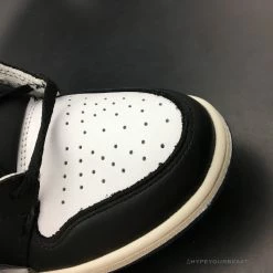 Hypeyourbeast Air Jordan 1 Retro High OG Blue Moon 29 Hypeyourbeast Air Jordan 1 Retro High OG Blue Moon