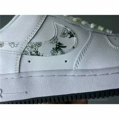 HypeYourBeast Nike Air Force 1 Low 'Daisy Pack'